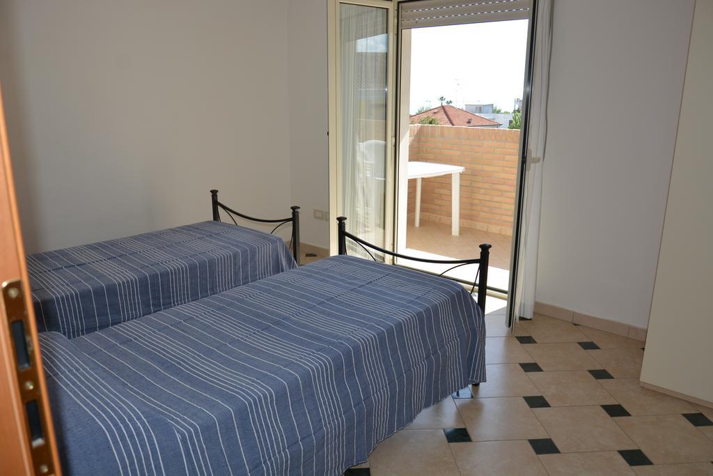 Stella Marina Apartment Alba Adriatica Exterior photo
